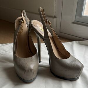 Elegant Gray Slingback Heels